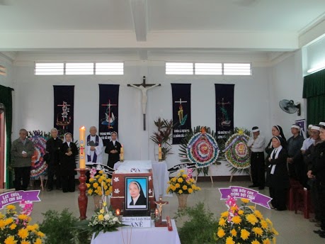 Lễ an táng Nữ tu Anê Clémence Nguyễn Thị Ngọc Lan