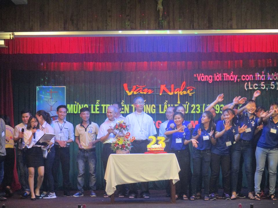 Thánh lễ truyền thống lần thứ 23 của nhóm SVCG Bình Minh (1993 – 2016).