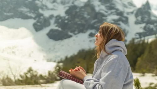 Sáu cách đơn giản để cầu nguyện khi bạn mệt mỏi