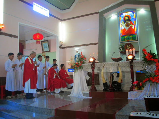 Thánh lễ bổ nhiệm tân chánh xứ Xuân Quang