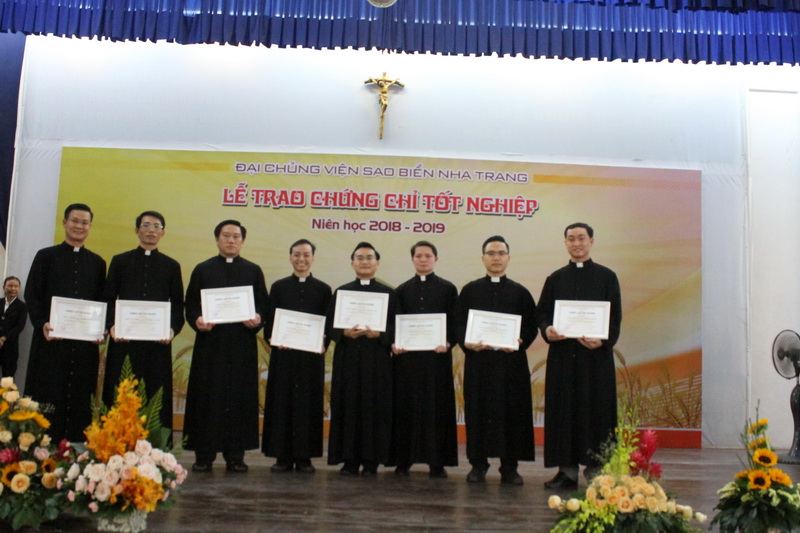Thánh lễ bế giảng năm học tại Đại Chủng Viện Sao Biển Nha Trang
