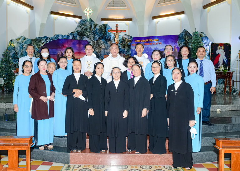 Lễ bế mạc Năm Thánh Mừng kỷ niệm 350 Dòng Mến Thánh Giá Đàng Trong tại Giáo xứ Tuy Hòa