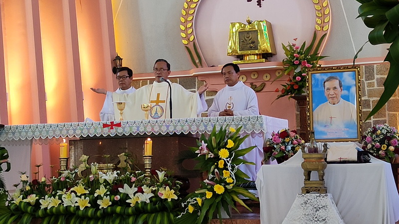 Thánh lễ tạ ơn hồng ân Linh mục và cầu nguyện cho cha cố Phêrô Nguyễn Văn Kính