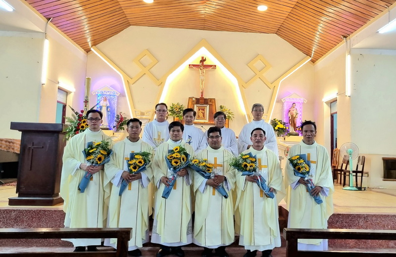 Giáo xứ Hóc Gáo: Thánh lễ tạ ơn của Tân linh mục Phêrô Huỳnh Công Khánh