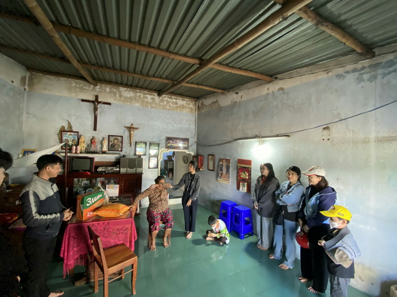 Giới trẻ Giáo xứ Kim Châu tổ chức "Chúa nhật vì người nghèo"